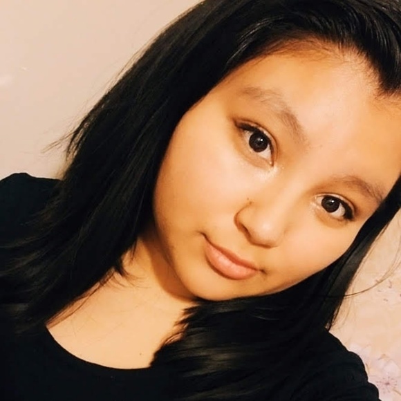 Meet your Posher, Raquel - Picture 1 of 1